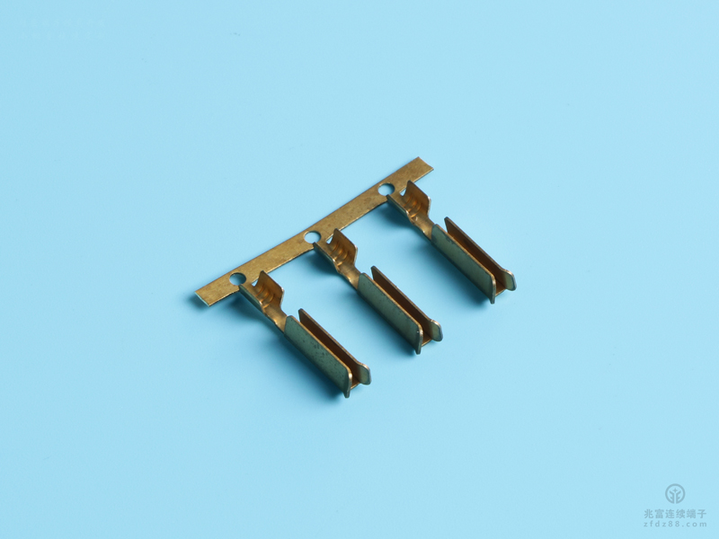 單腳三角型電源端子，品字尾電源端子，橫模，原色（A03-02）