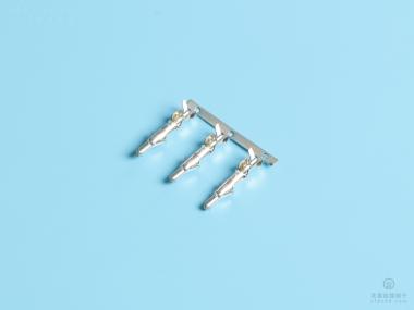 2.0雙腳帶彈片公端，黃銅，橫帶，鍍鎳（OG13-01）