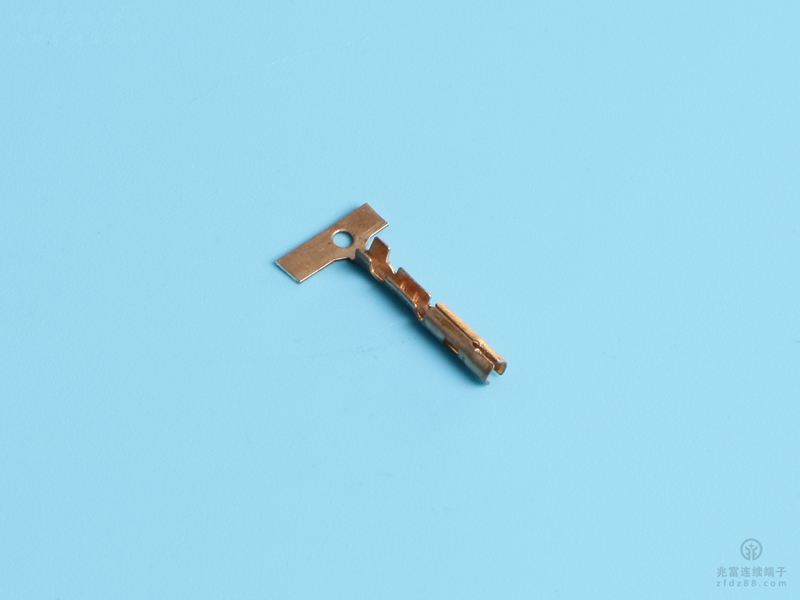 1.7雙腳母端，黃銅，原色，橫帶（OM11-01）