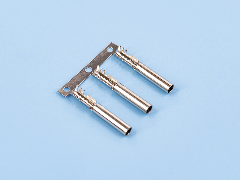 2.0/2.35/2.5雙腳鯊魚齒端子，黃銅，鍍鎳，橫帶（OM17-04）