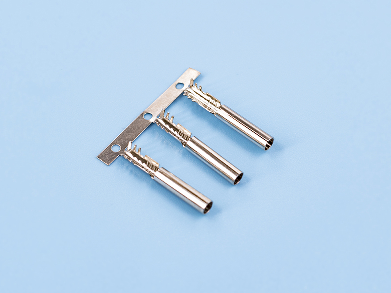 2.0/2.35/2.5雙腳鯊魚齒端子，黃銅，鍍鎳，橫帶（OM17-05）