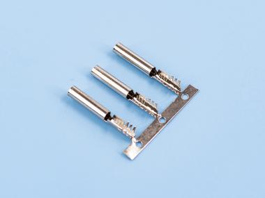 2.0/2.35/2.5雙腳鯊魚齒端子，黃銅，鍍鎳，橫帶（OM17-05）