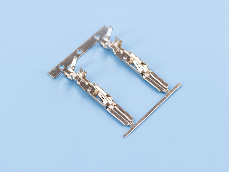 4.8雙層帶鉤插片，黃銅，鍍亮錫，橫帶（T08-01）